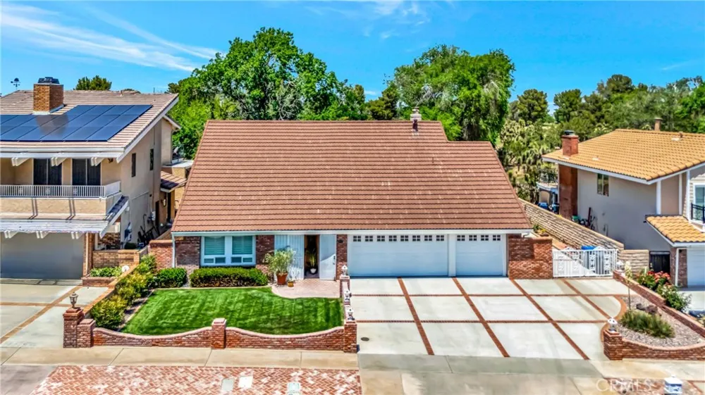 433 Fairway Palmdale, CA 93551