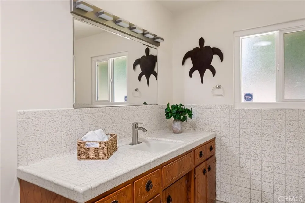 956 Manzanita Avenue Chico, CA 95926