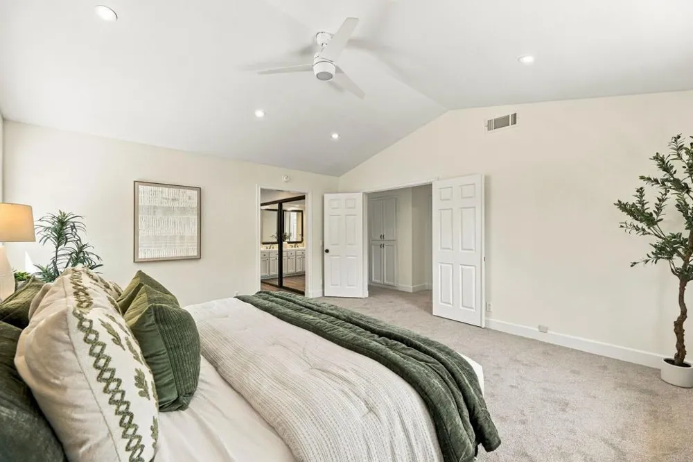 809 Sol Vista Escondido, CA 92025