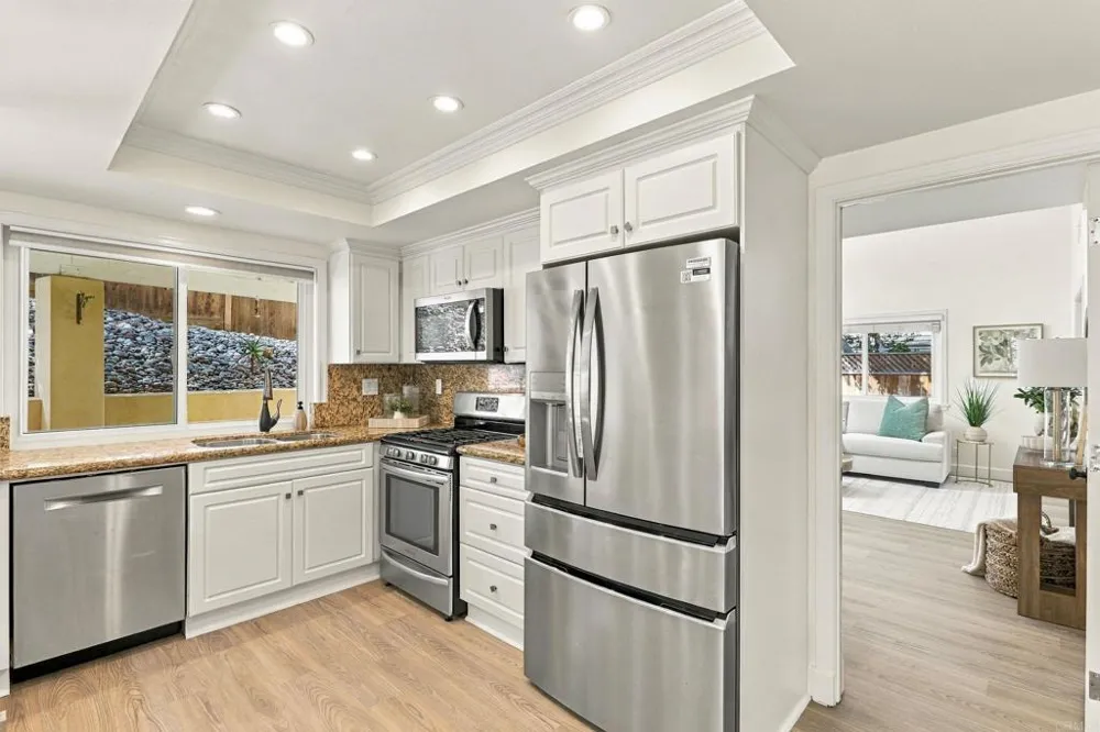 809 Sol Vista Escondido, CA 92025