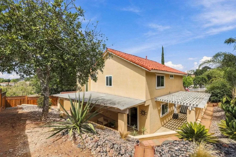 809 Sol Vista Escondido, CA 92025