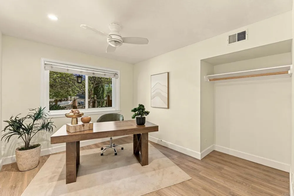 809 Sol Vista Escondido, CA 92025
