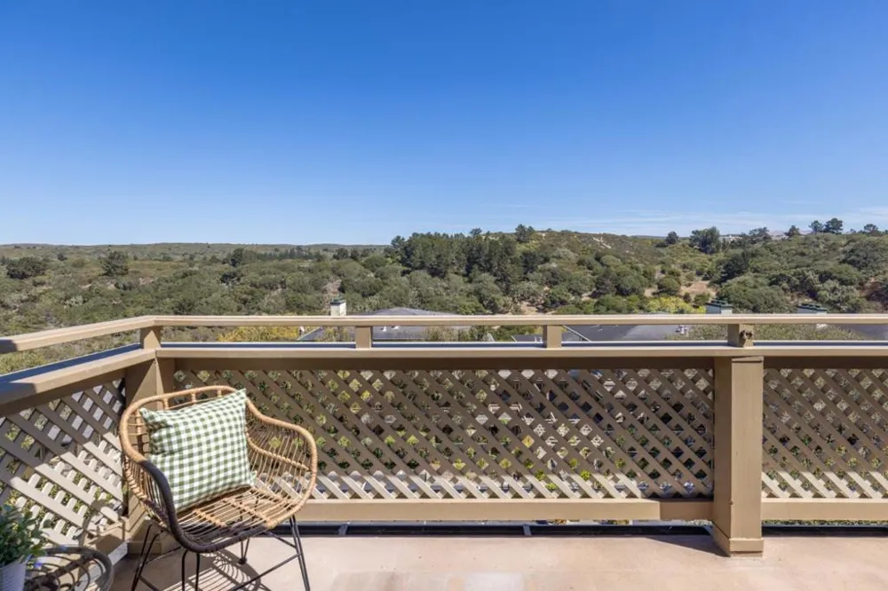 522 Pheasant Ridge Road Del Rey Oaks, CA 93940