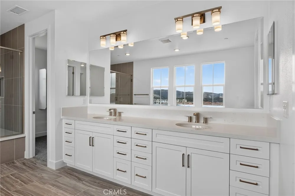 842 Heather Road Rancho Mission Viejo, CA 92694