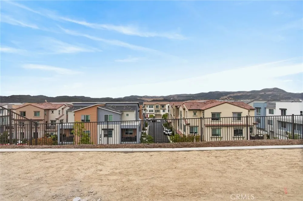 842 Heather Road Rancho Mission Viejo, CA 92694