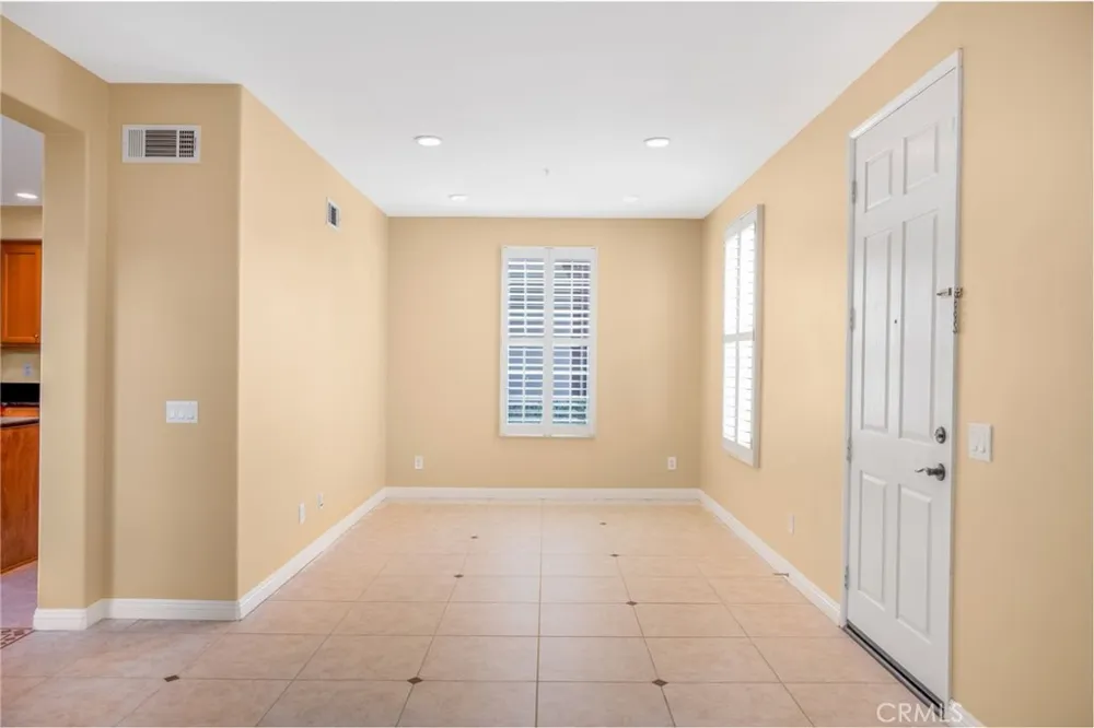 26 St. Mays Rd. Ladera Ranch, CA 92694