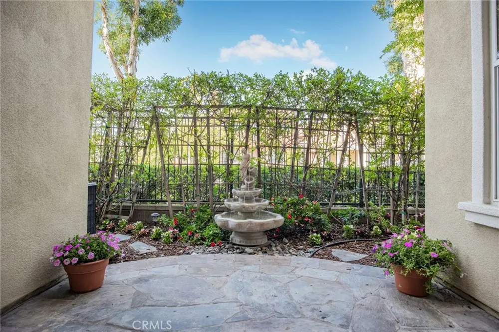 26 St. Mays Rd. Ladera Ranch, CA 92694
