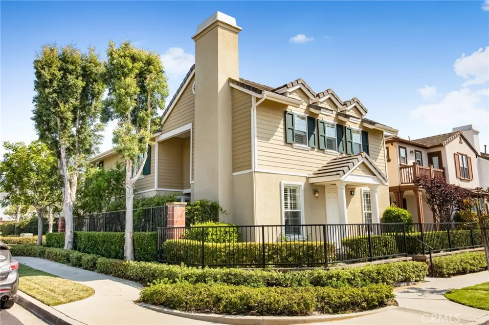 26 St. Mays Rd. Ladera Ranch, CA 92694