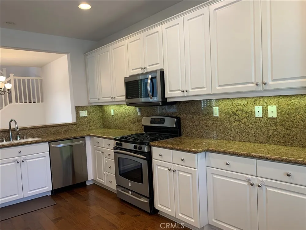 11526 Autumn Glen Court Northridge, CA 91326