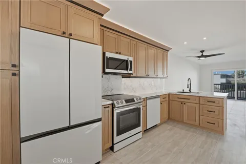 1111 Seacoast Drive #27