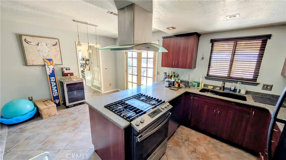 11746 Mohawk Road Apple Valley, CA 92308