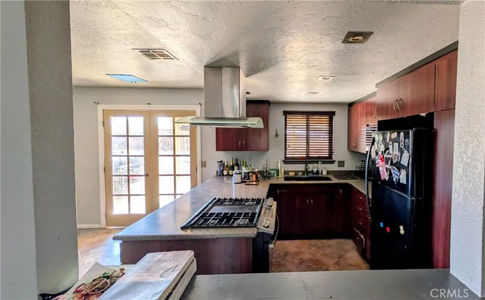 11746 Mohawk Road Apple Valley, CA 92308