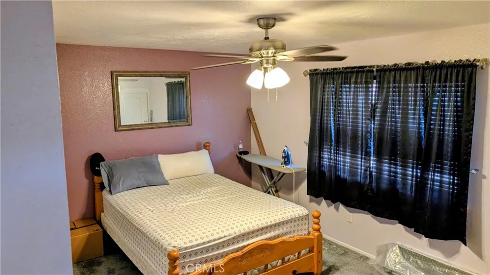 11746 Mohawk Road Apple Valley, CA 92308