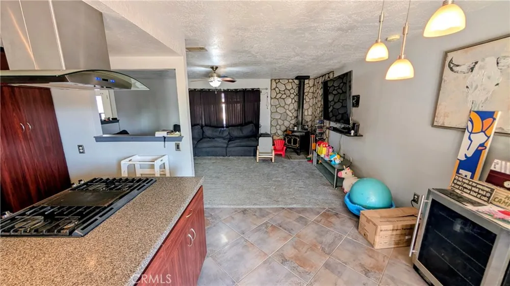 11746 Mohawk Road Apple Valley, CA 92308