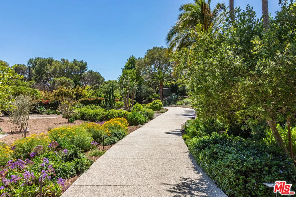 28873 Boniface Drive Malibu, CA 90265