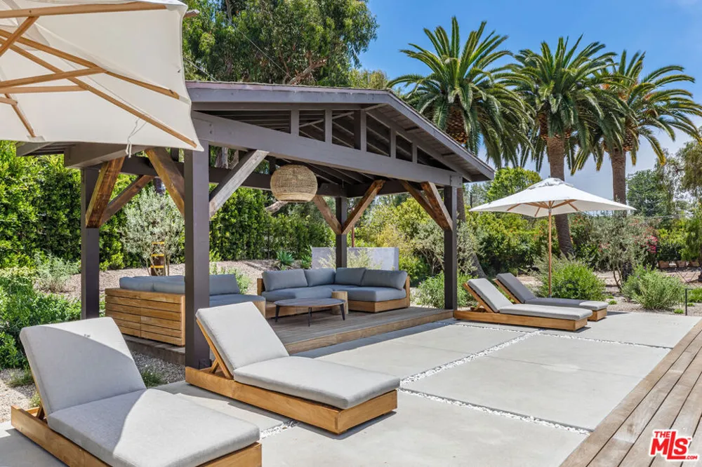 28873 Boniface Drive Malibu, CA 90265
