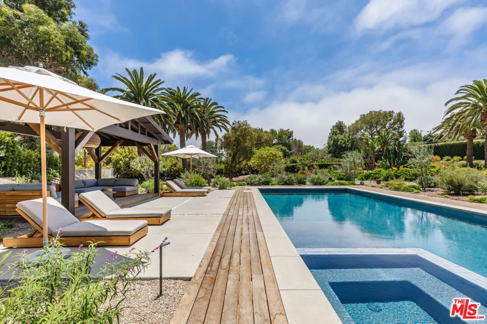 28873 Boniface Drive Malibu, CA 90265