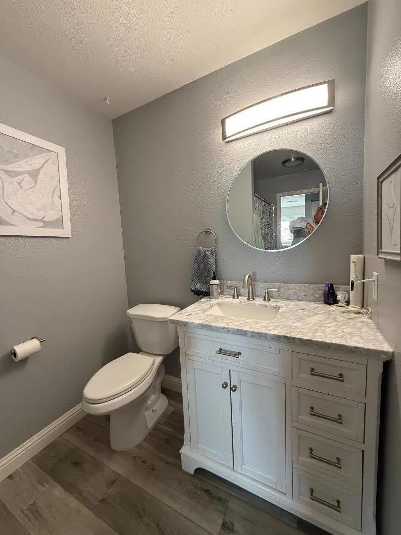 30 W San Joaquin Street #5 Salinas, CA 93901