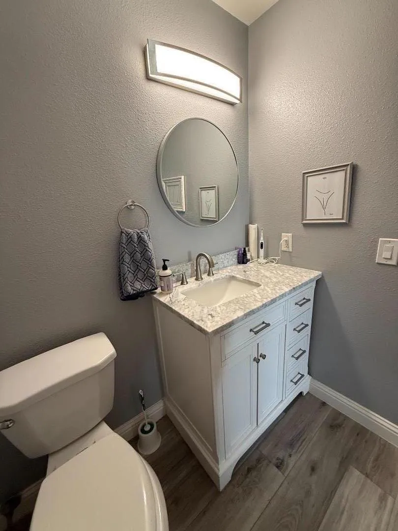 30 W San Joaquin Street #5 Salinas, CA 93901