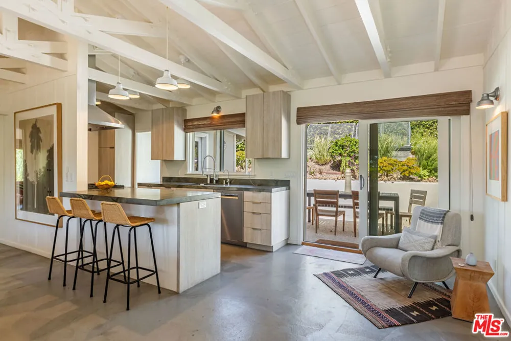 28901 Boniface Drive Malibu, CA 90265