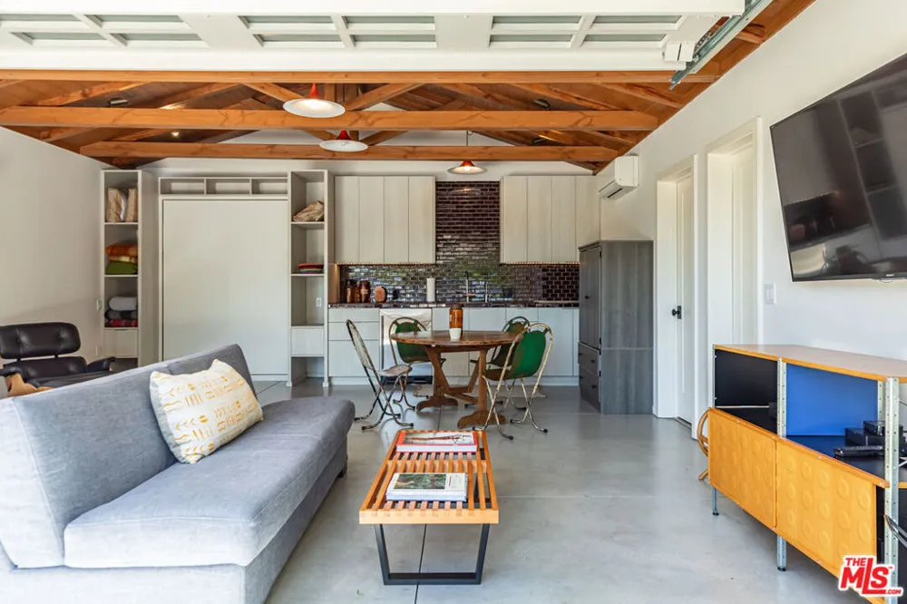 28901 Boniface Drive Malibu, CA 90265
