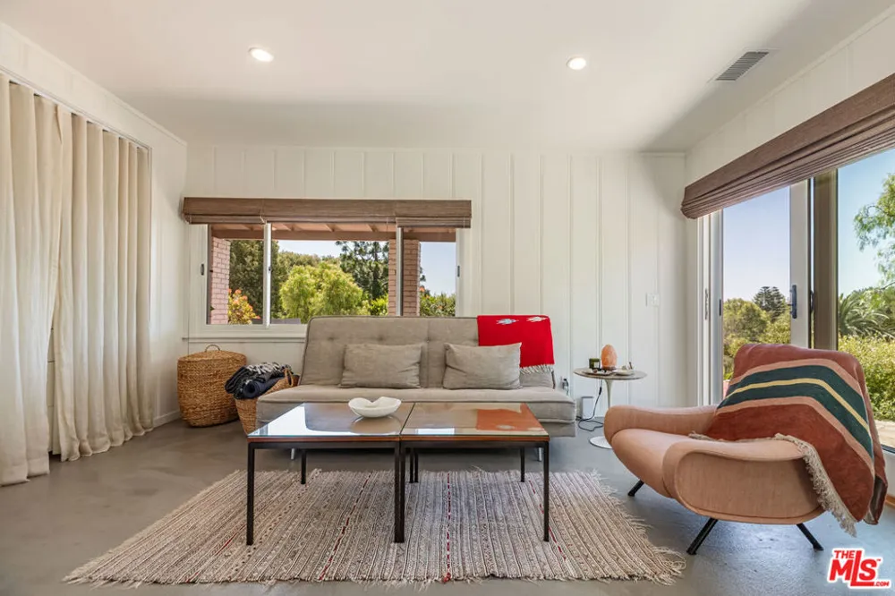 28901 Boniface Drive Malibu, CA 90265