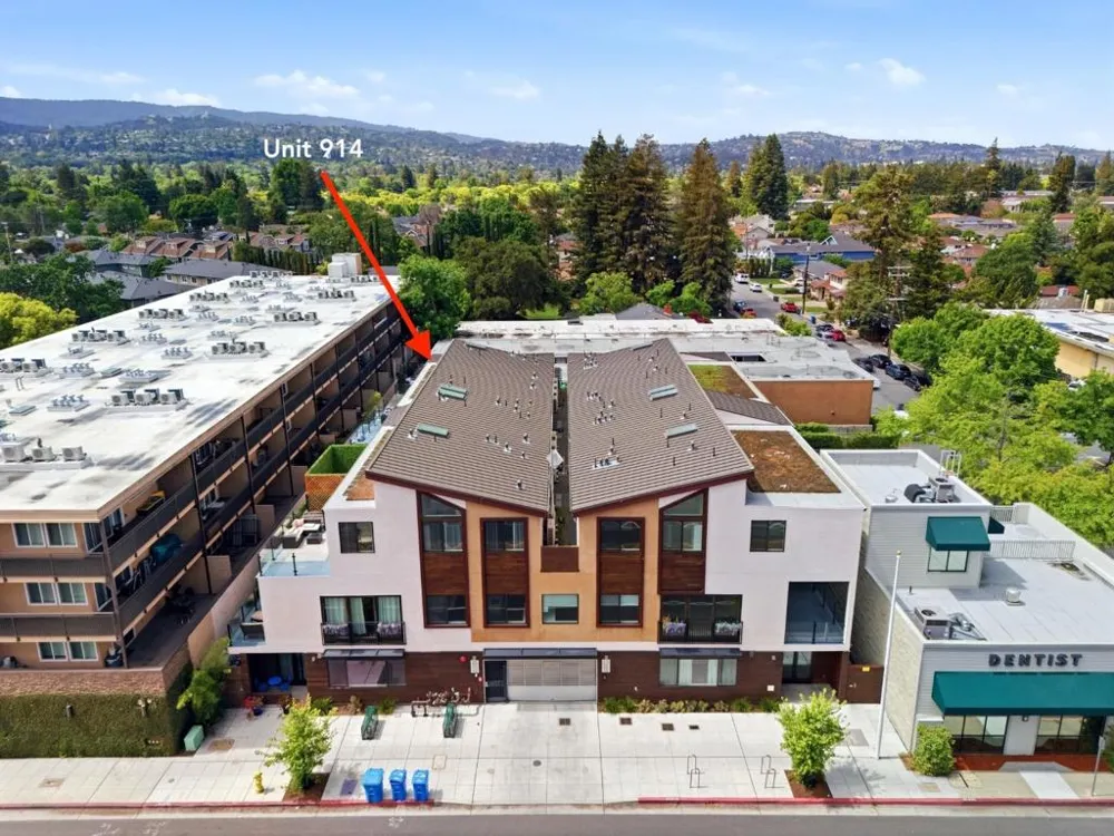914 Woodside Redwood City, CA 94061