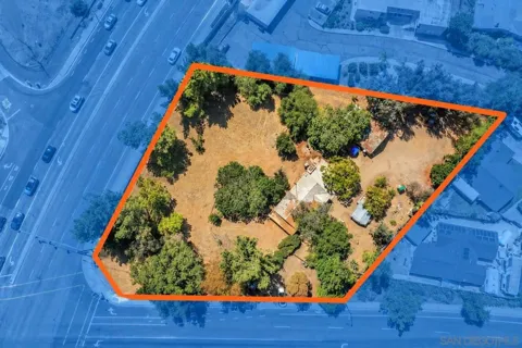 3129 E El Norte Pkwy