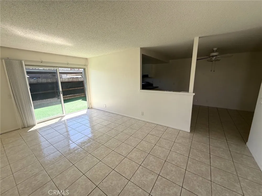 4728 Larwin Avenue Cypress, CA 90630