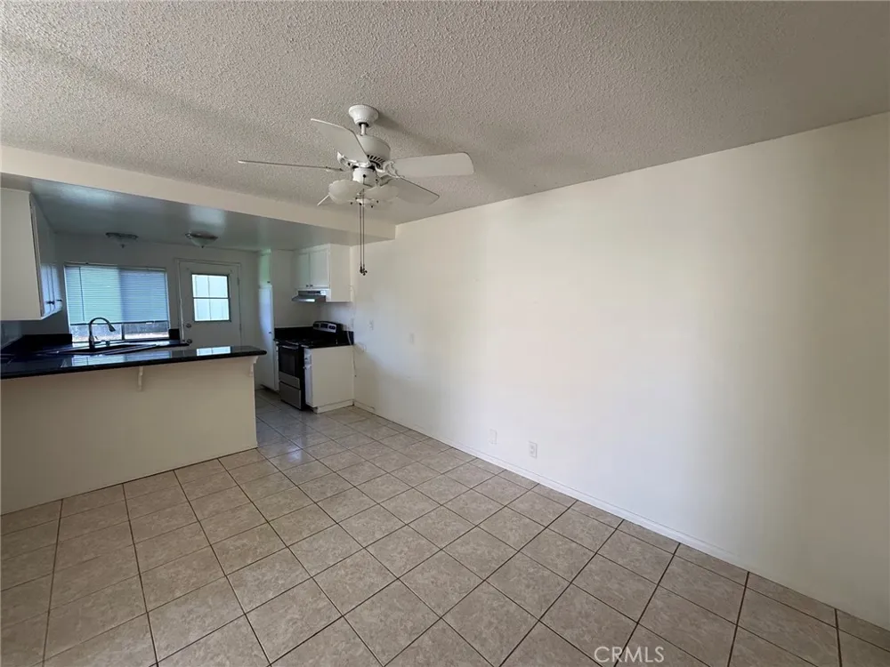 4728 Larwin Avenue Cypress, CA 90630