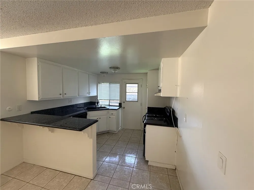 4728 Larwin Avenue Cypress, CA 90630