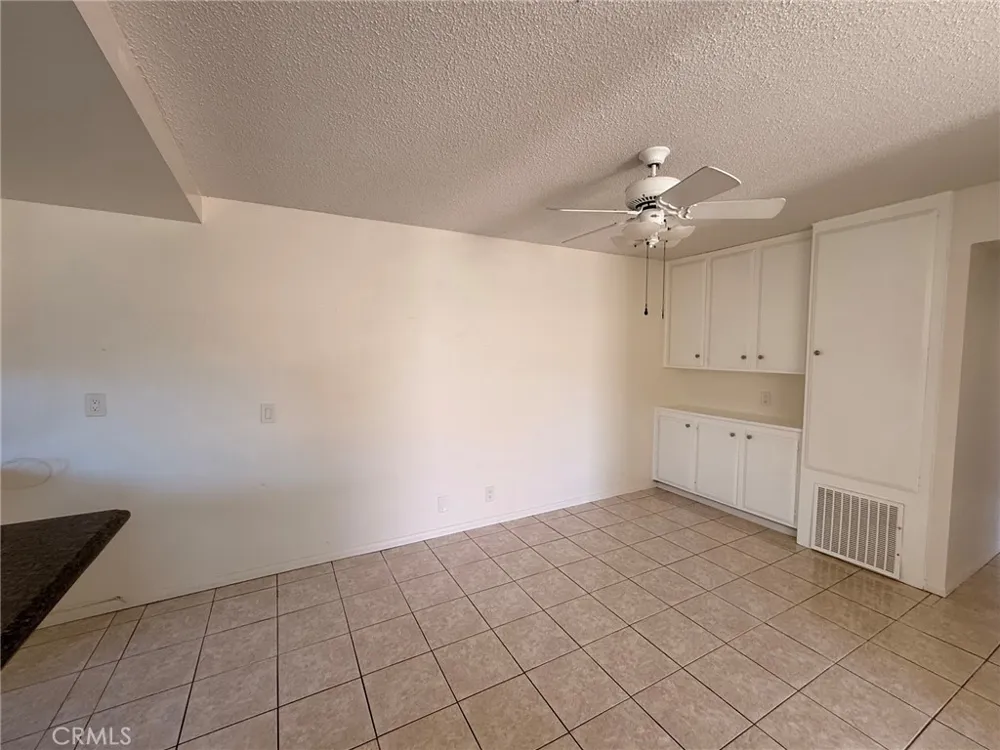 4728 Larwin Avenue Cypress, CA 90630