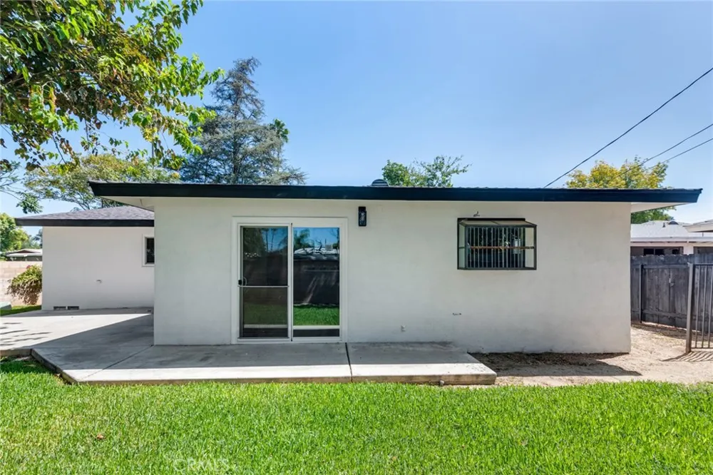 6295 Banner Court Riverside, CA 92504