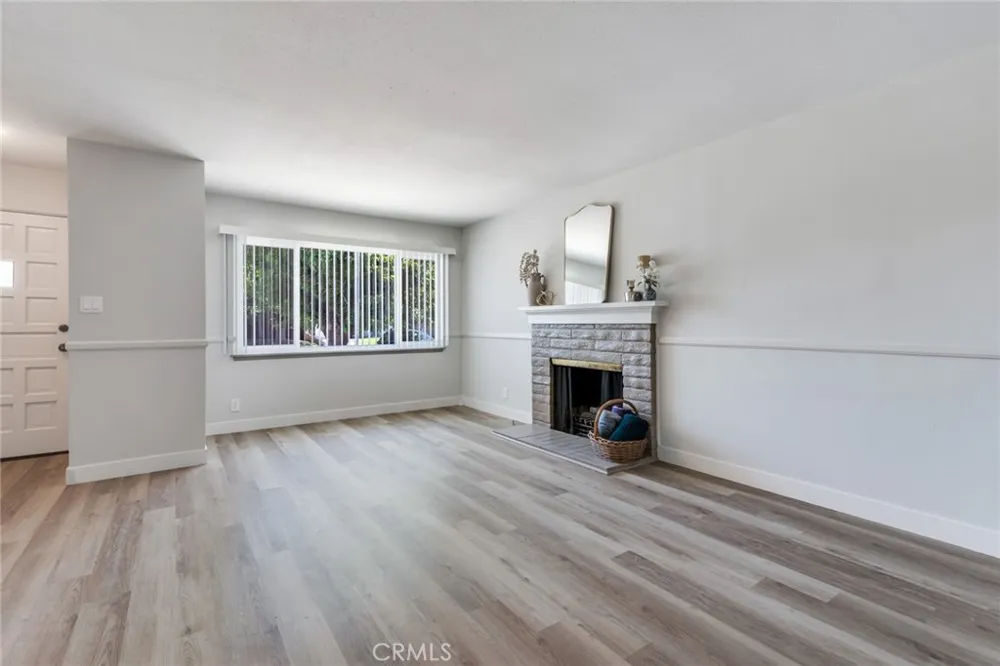 6295 Banner Court Riverside, CA 92504