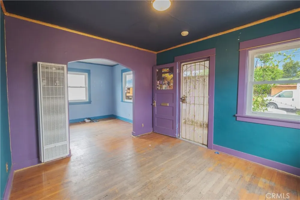 5716 Hubbard Los Angeles, CA 90022