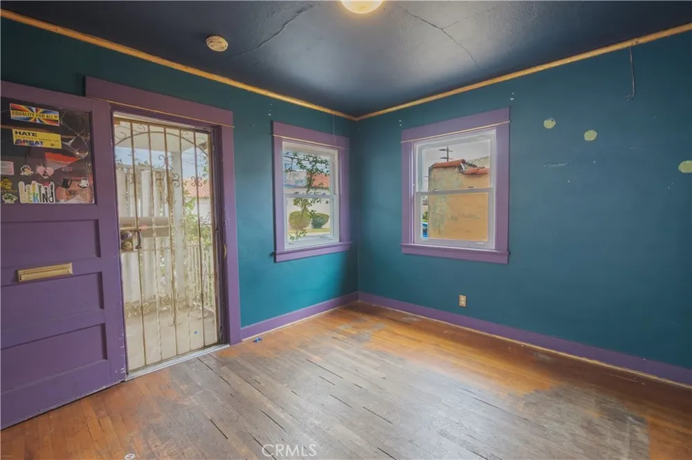 5716 Hubbard Los Angeles, CA 90022