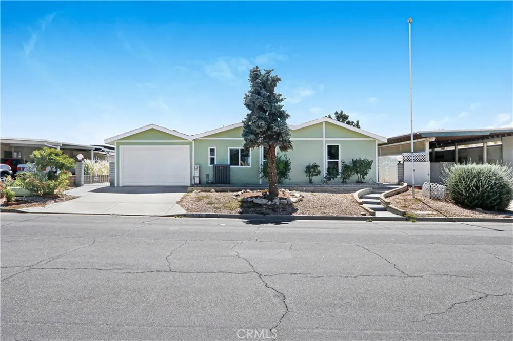 10002 Frontier Cherry Valley, CA 92223