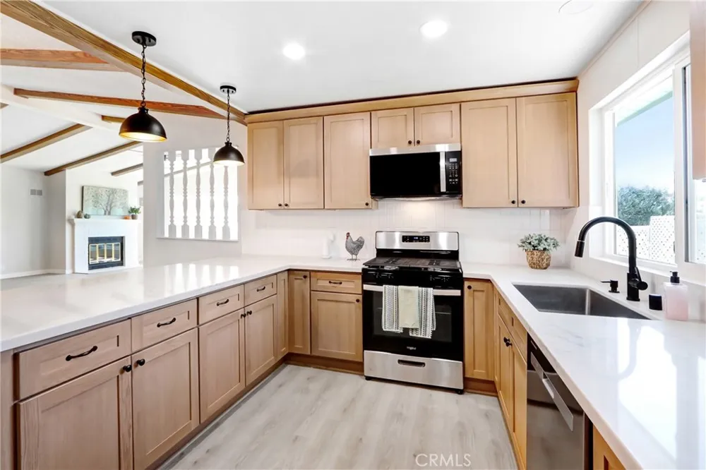10002 Frontier Cherry Valley, CA 92223