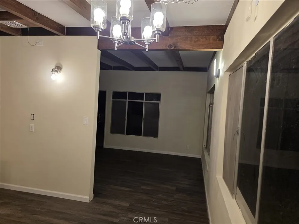 8955 E Avenue T12 Littlerock, CA 93543