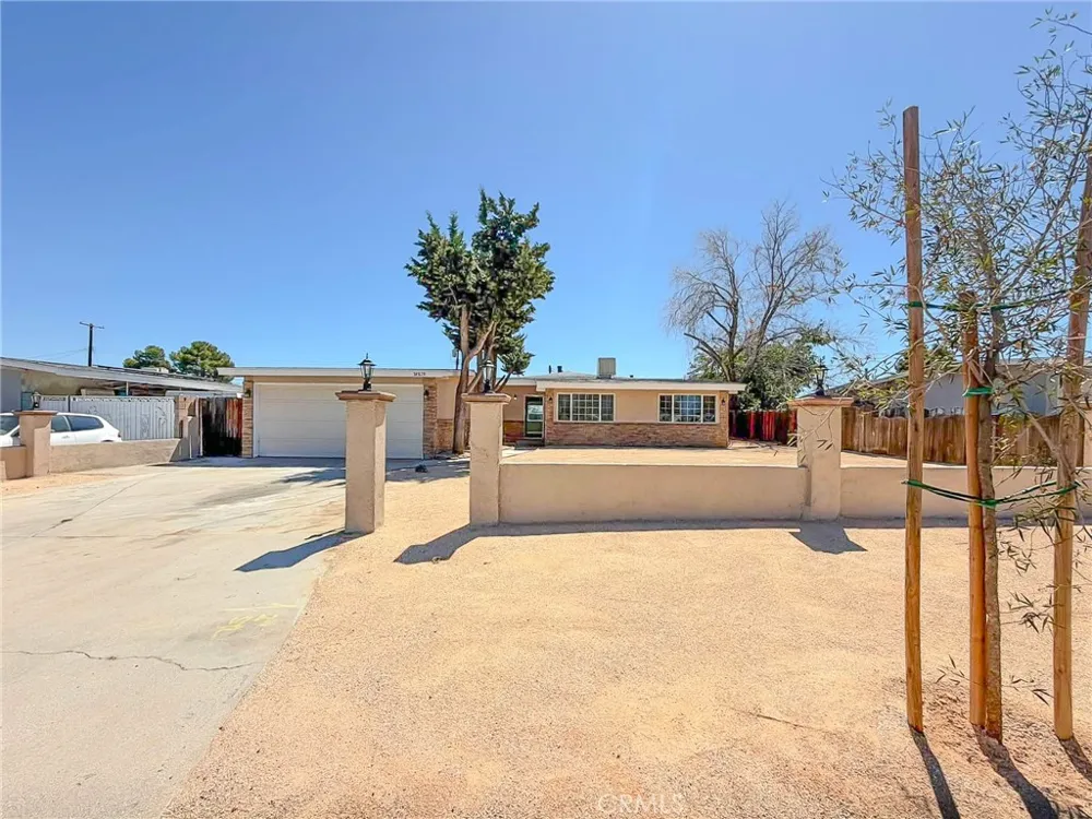 38878 Sage Tree Street Palmdale, CA 93551