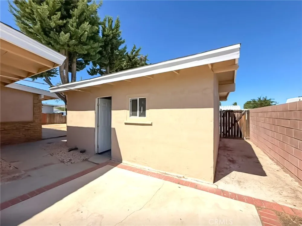 38878 Sage Tree Street Palmdale, CA 93551