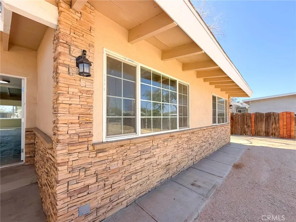 38878 Sage Tree Street Palmdale, CA 93551