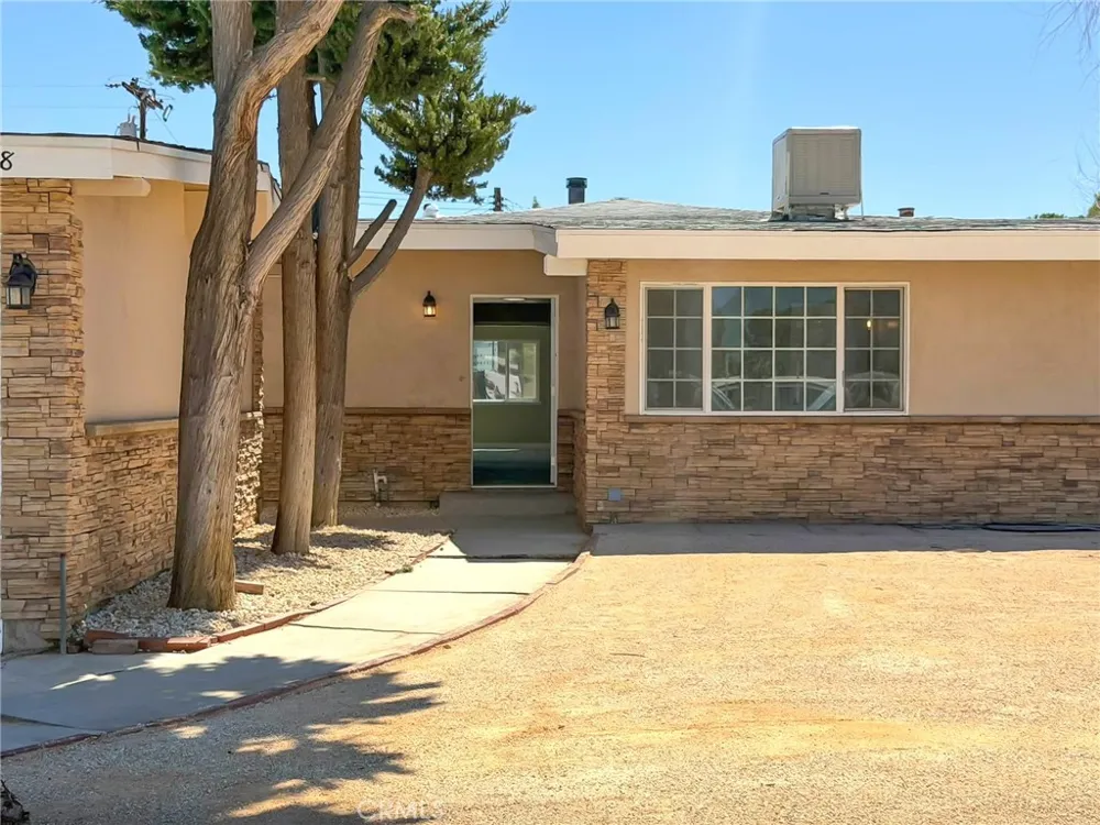 38878 Sage Tree Street Palmdale, CA 93551