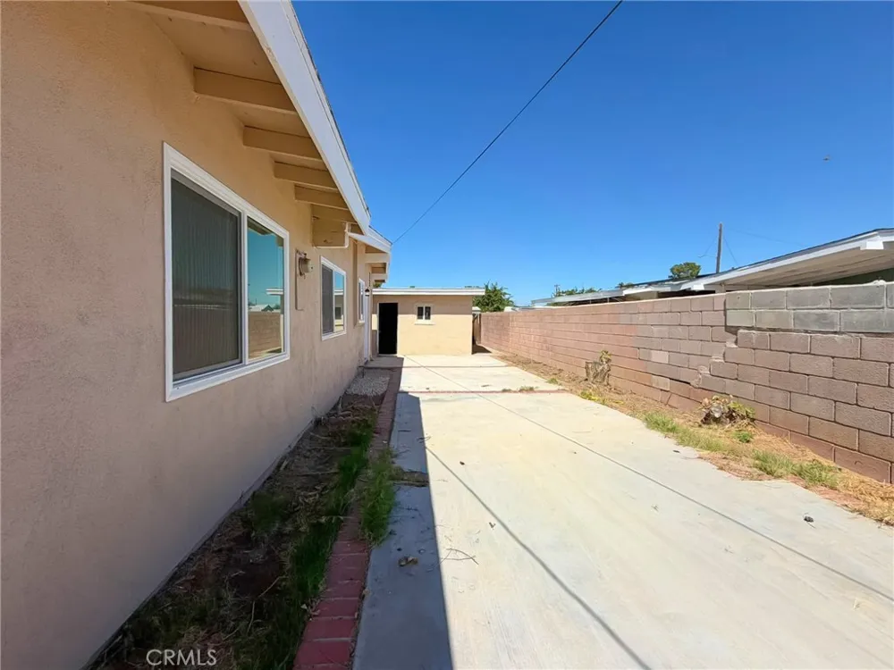 38878 Sage Tree Street Palmdale, CA 93551