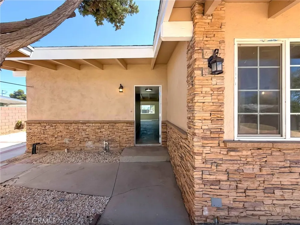 38878 Sage Tree Street Palmdale, CA 93551