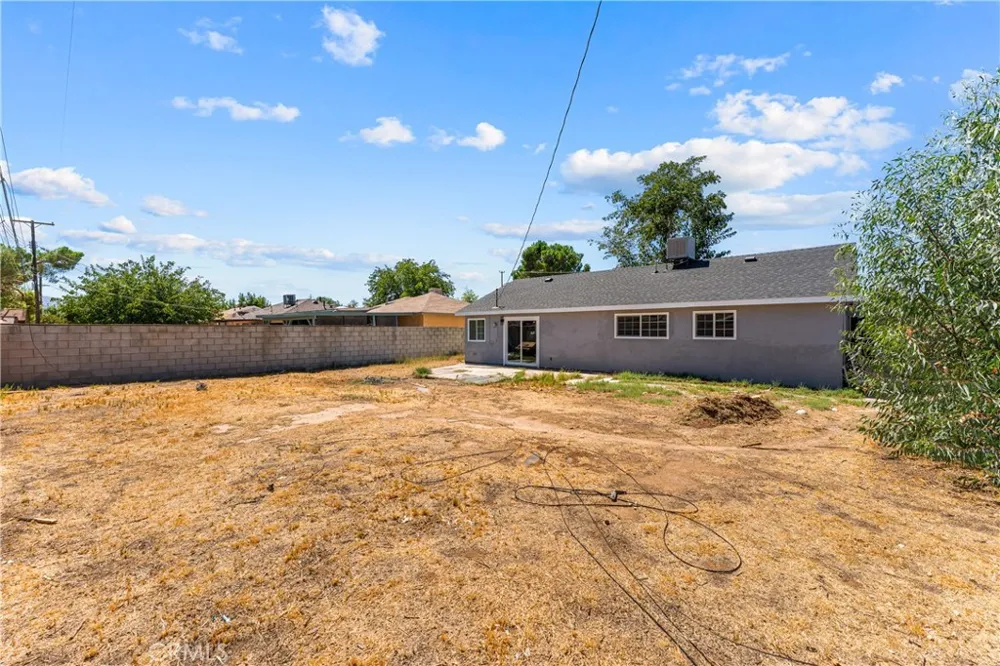 38544 33rd Street E E Palmdale, CA 93550