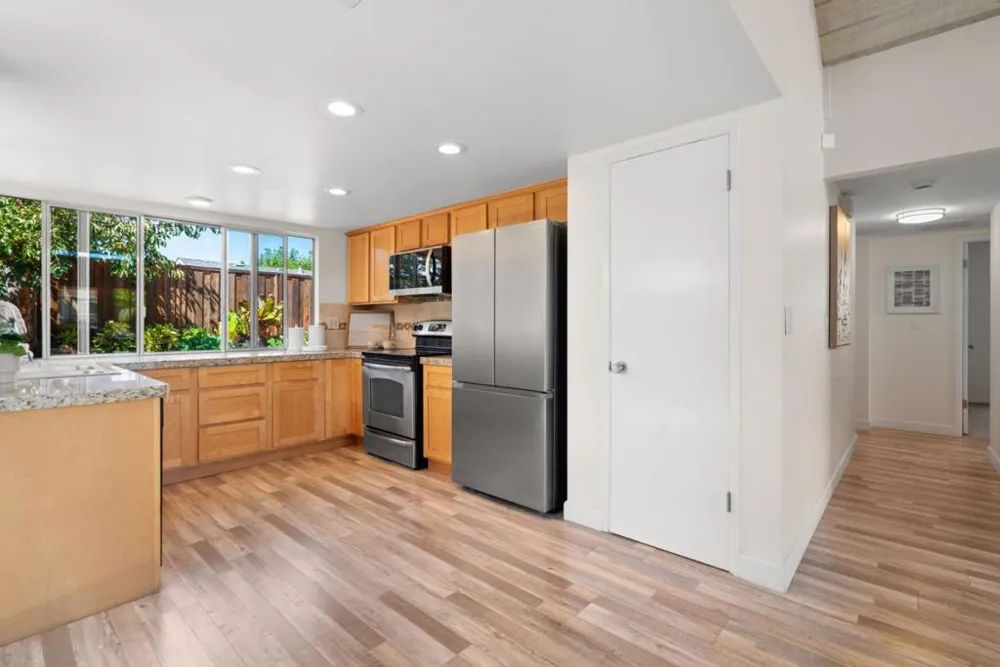 6053 Thurber Lane Santa Cruz, CA 95065