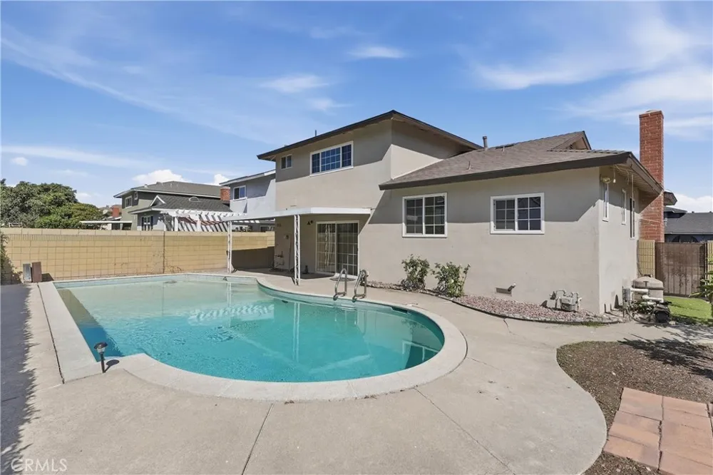 6912 Tahiti Cypress, CA 90630
