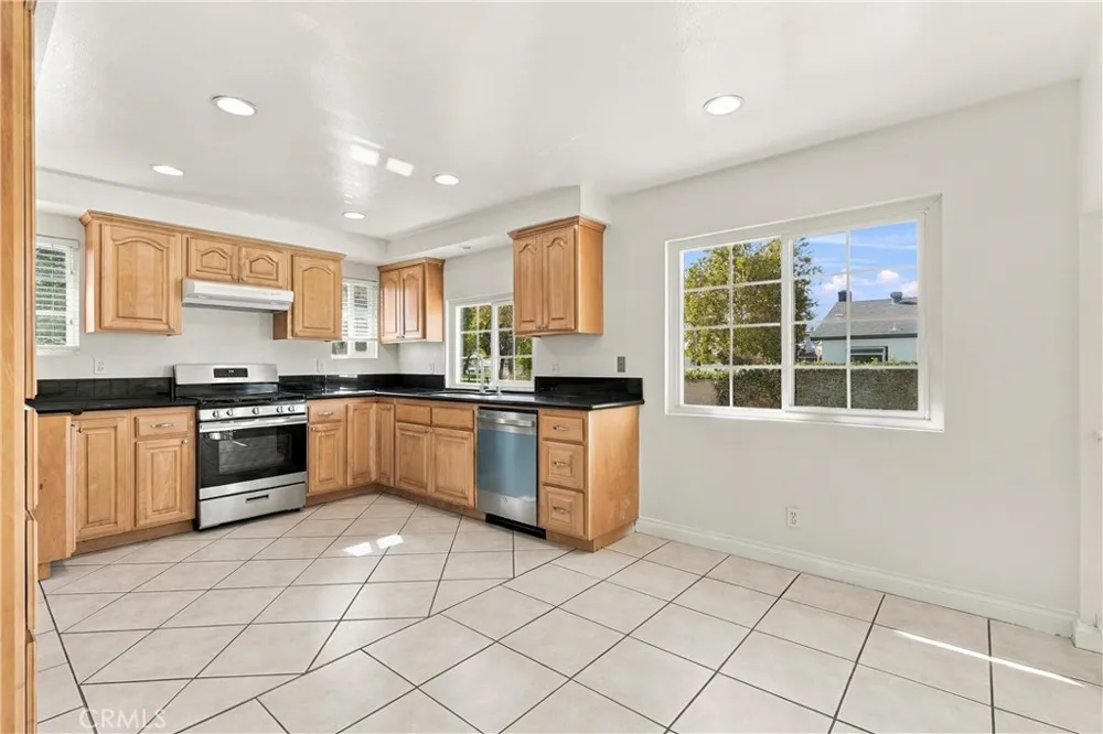 6912 Tahiti Cypress, CA 90630