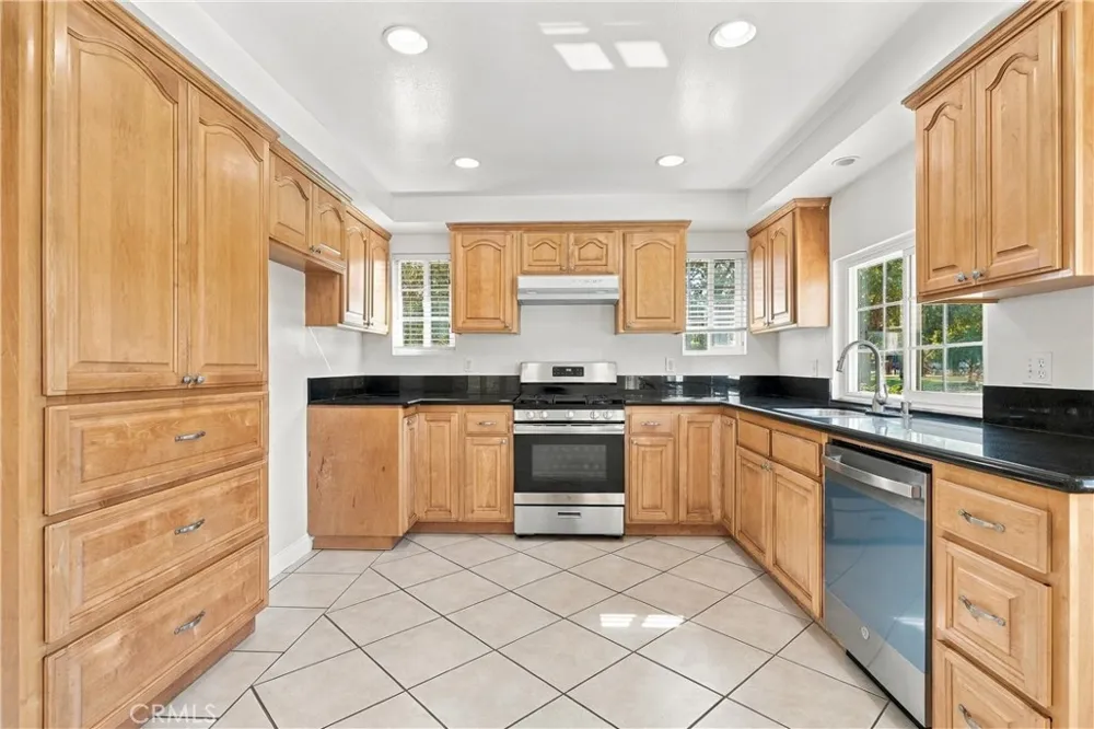 6912 Tahiti Cypress, CA 90630